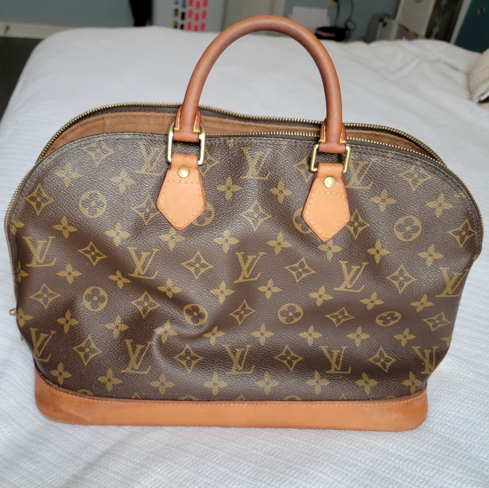 Louis Vuitton Alma PM and wallet bubdle for aspier22